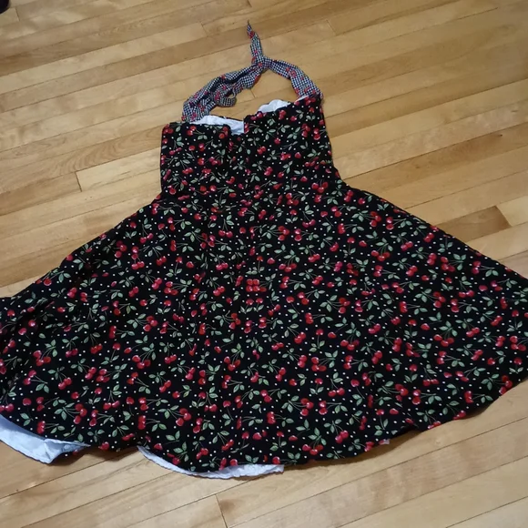 Handmade Cherry 50's Style Pinup Dress - Picture 4 of 8